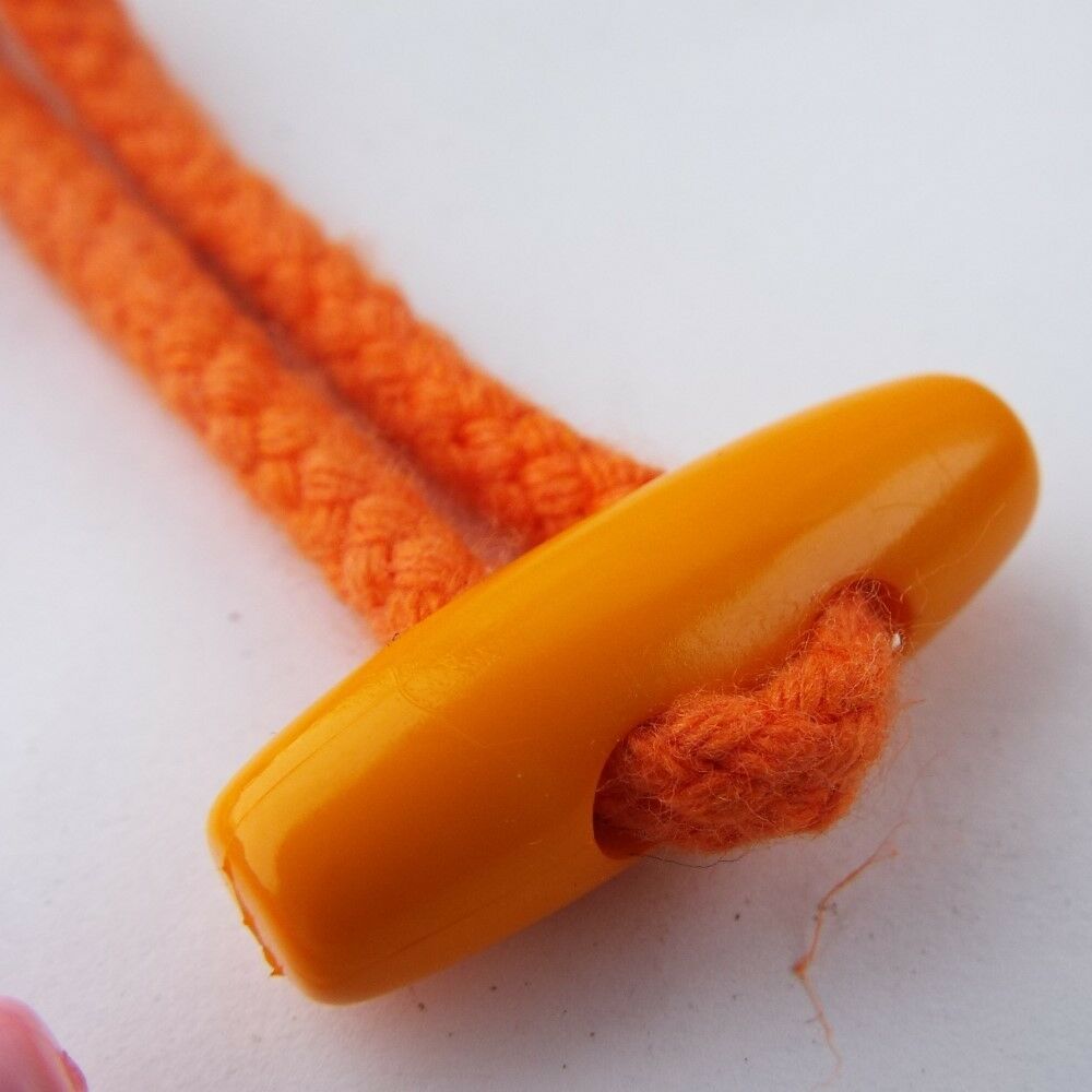 26 COLOUR 30mm Toggle Button Bag Costume Plastic Jumper Coat Large BUY