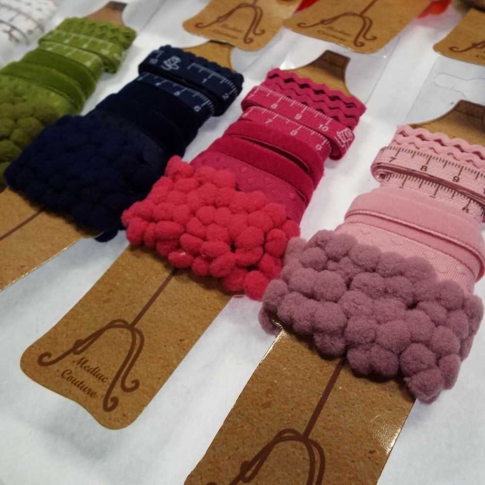 12 COLOUR 5x 1m Card of Pompom Velvet Measure RicRac Dotty Ribbon Craft